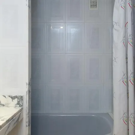 Uhc Berenguer Apartment